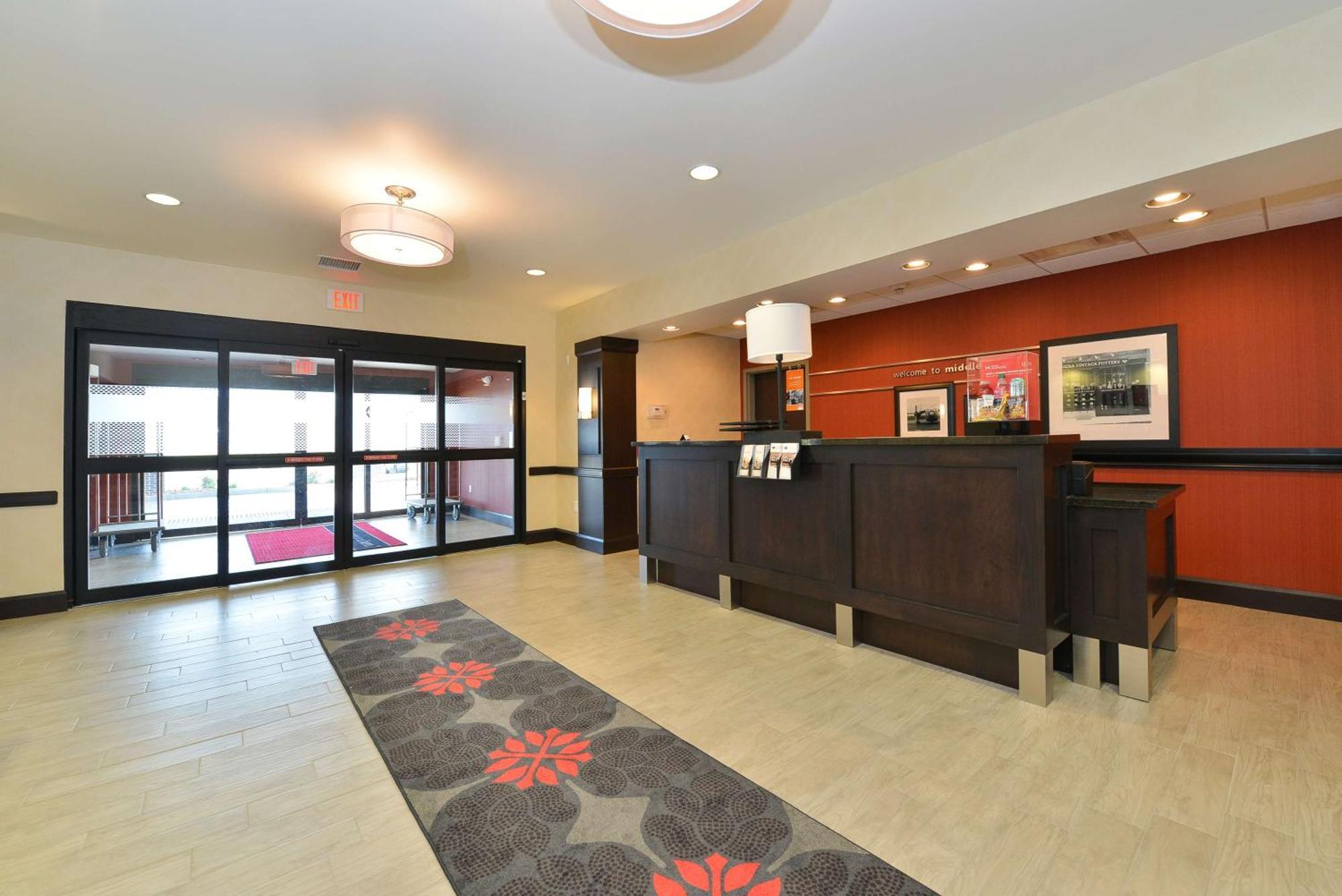Hampton Inn מידלטאון מראה חיצוני תמונה